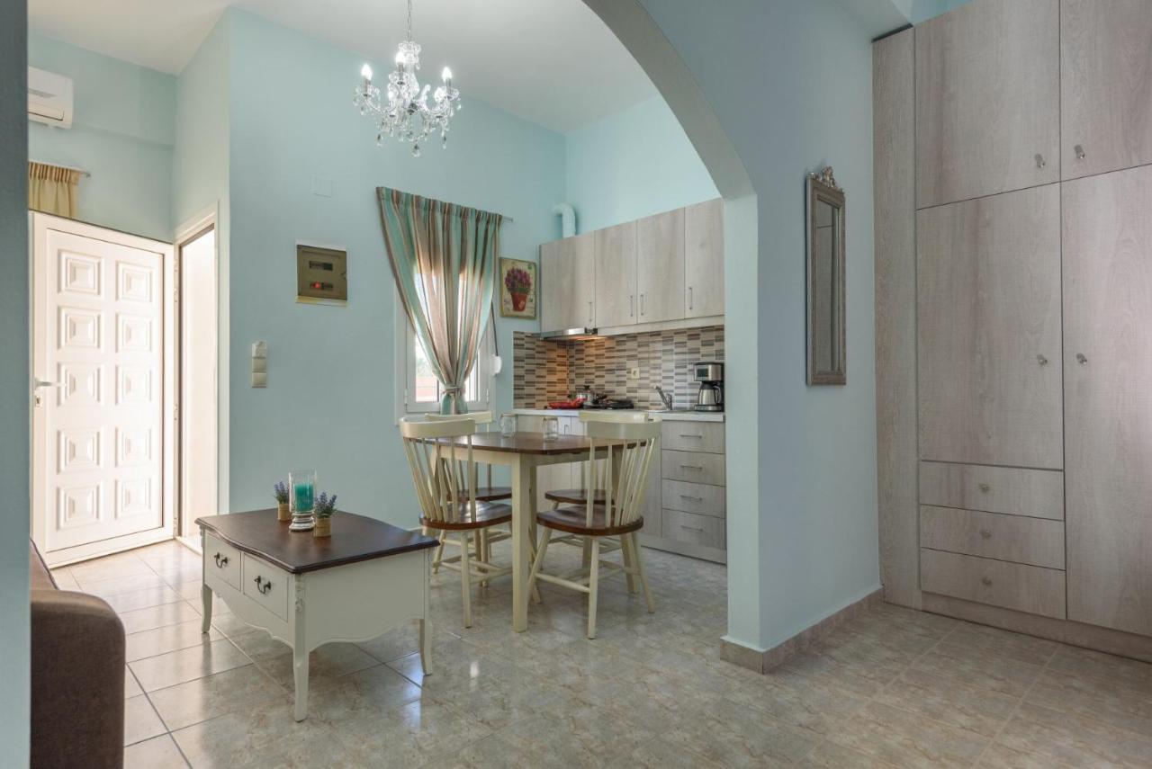 Spyros Apartments With Pool Kalamaki  Ngoại thất bức ảnh